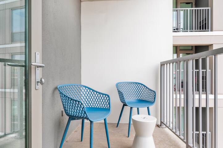 Kasa | Family 3BD with Gym Access | South Loop gallery image 2