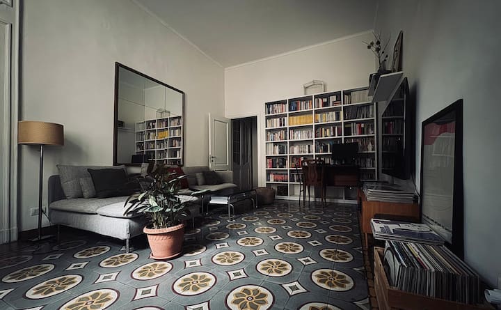 Spacious Apartment In The Heart Of The City - Turyn