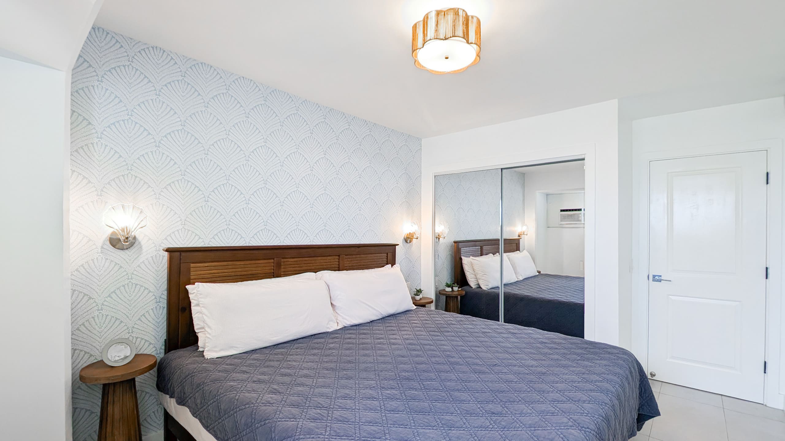 Condo in Honolulu · ★4.91 · 3 bedrooms · 5 beds · 2 private baths - Image 20