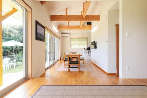 Ocean front Inn - Caikai - Ancient house with a spacious garden and morning sun