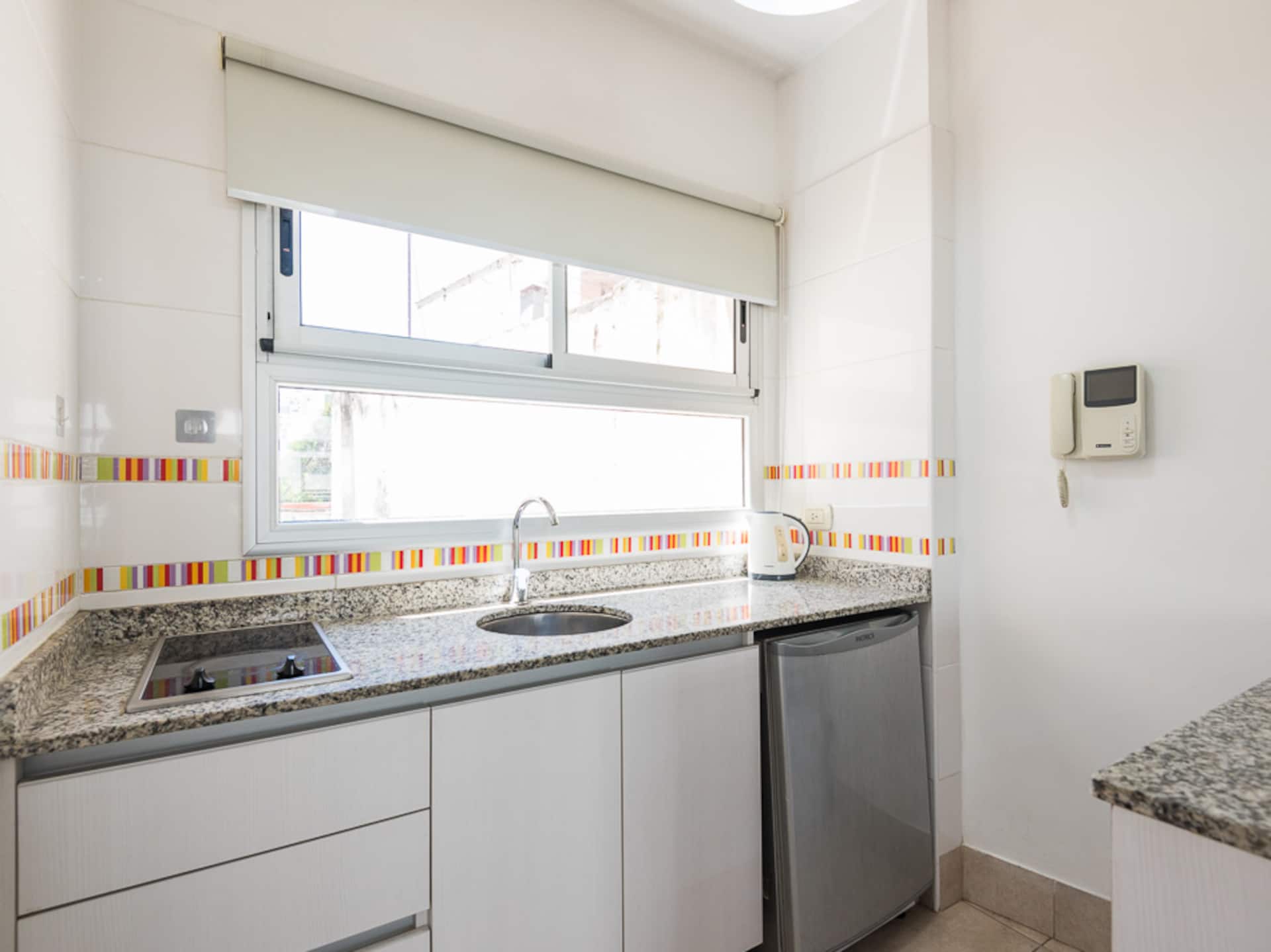 Comfortable and modern apartment with a balcony!