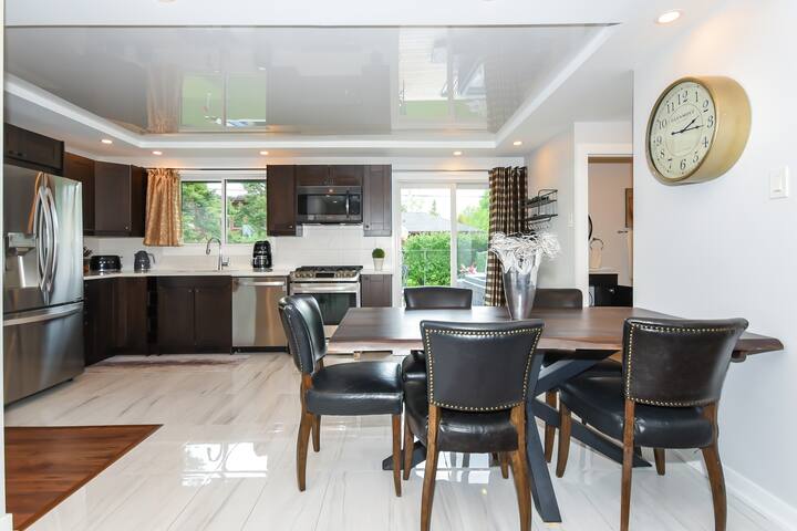 Ottawa Pool Staycation-Trendy Turtle gallery image 5