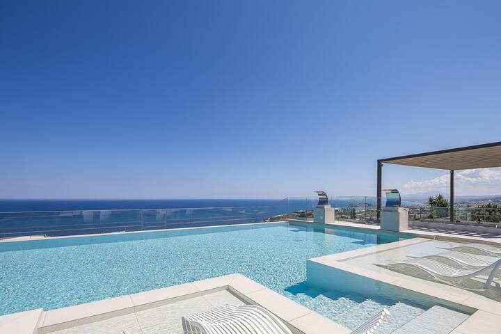 Villa Belle, Sea Views & Sunset Magic by etouri gallery image 5