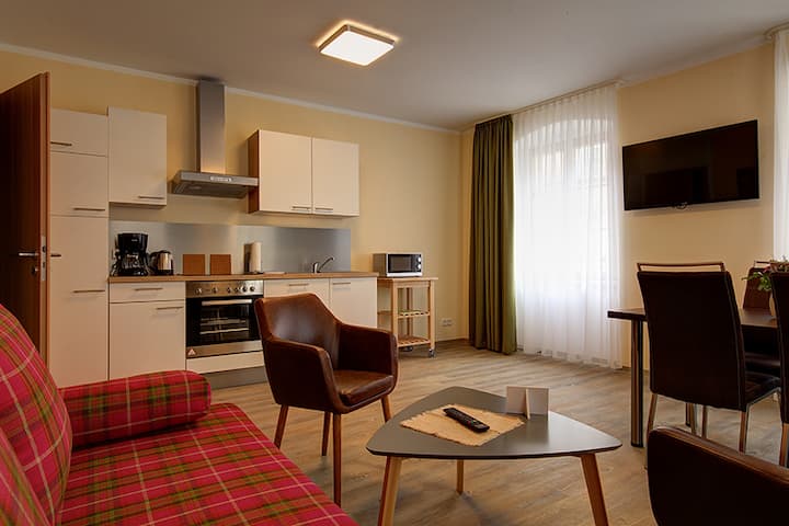 Apartamento De 2 Habitaciones, Baño U. Agregar. Aseo Para Invitados En El Casco Antiguo De Görlitz - Görlitz
