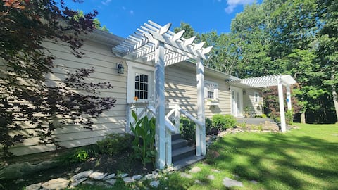 The Riverside Retreat