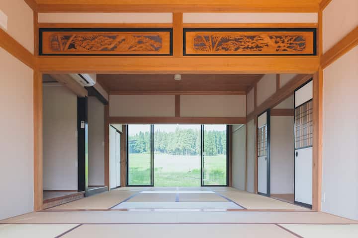 妙高山系と田園を望む 五右衛門風呂のある一棟貸し古民家 - Joetsu