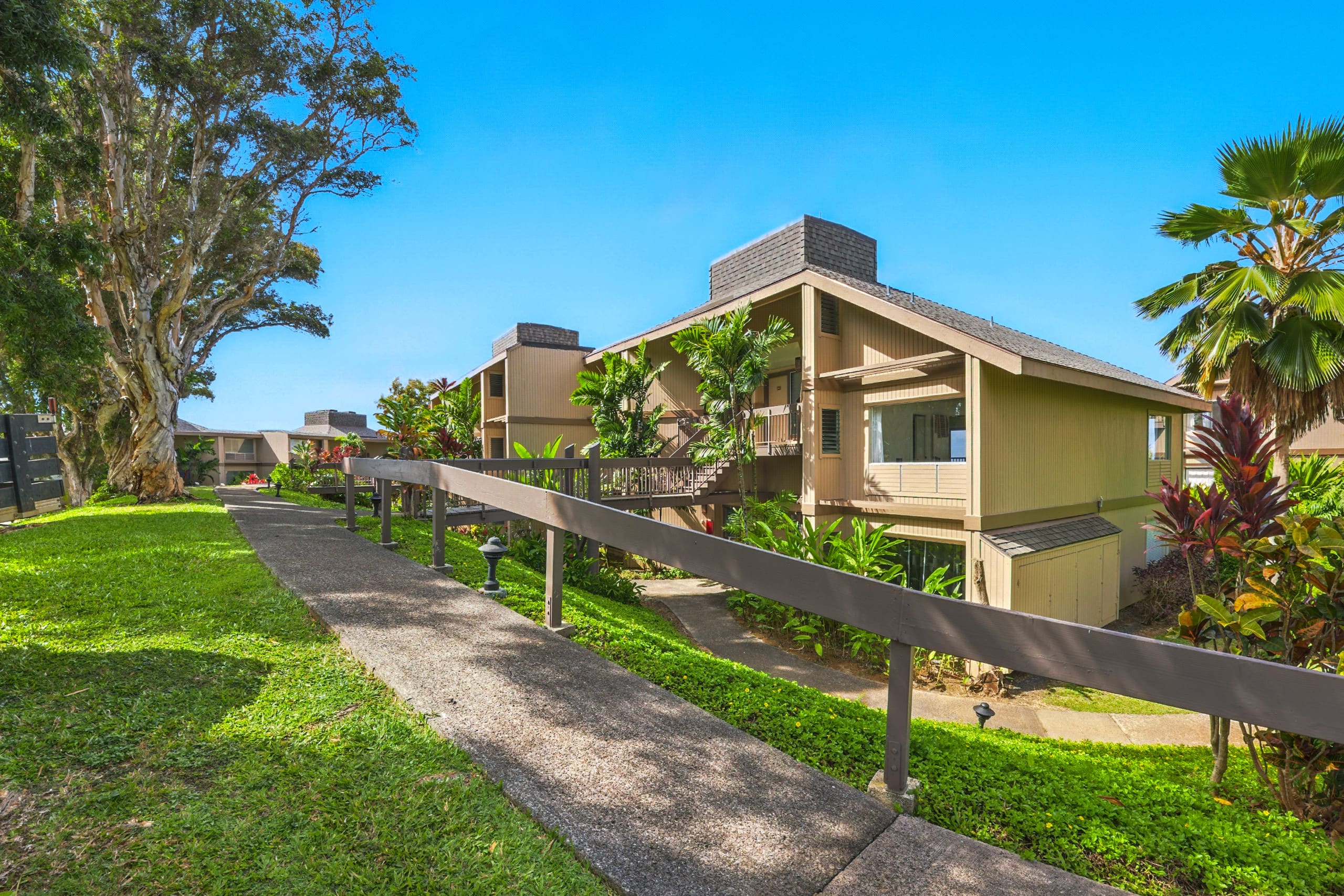 Private Getaway w/ Oceanfront Views Near Hanalei! - Photo 17