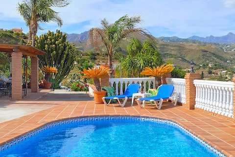 Villa Adelfa