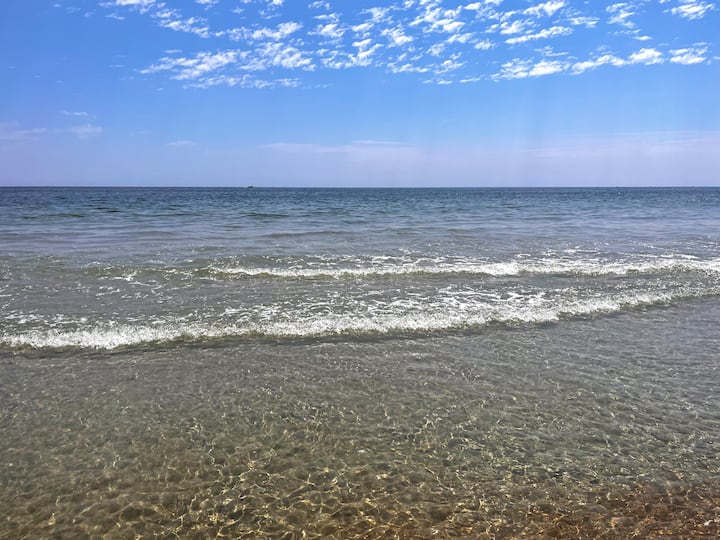 Beach Bums' House *Sleeps 15* - Seabrook, NH