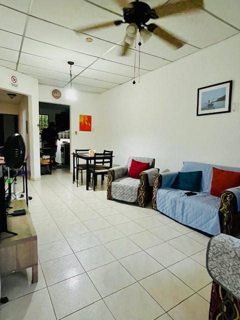 Shared living room image 2 at Habitación #1 Colibrí in David