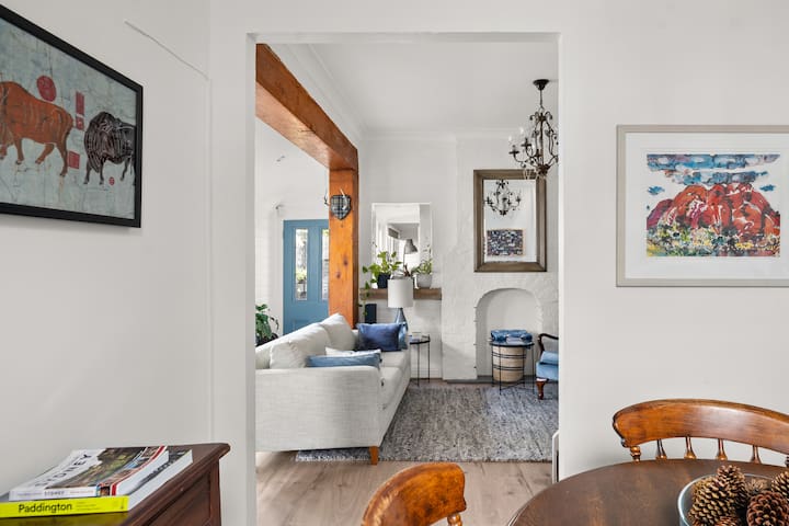 Story Book Cottage in the Heart of Paddington