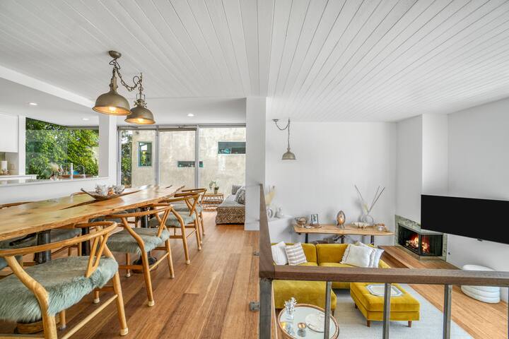 Architectural | Silver Triangle | Rooftop Deck gallery image 5