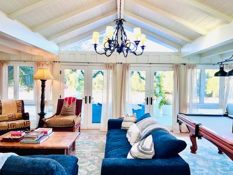 Eagle Creek Ranch 1/2 Block from Bell Street