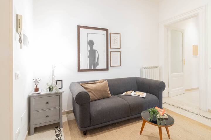 Cavallini Apartment gallery image 5