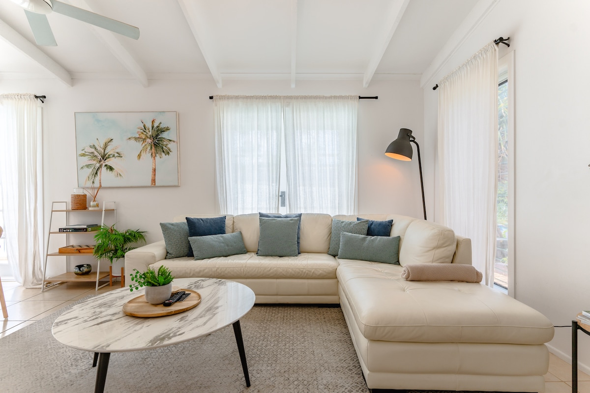 Popular Airbnb listing: Mooloolaba Beach House in Mooloolaba