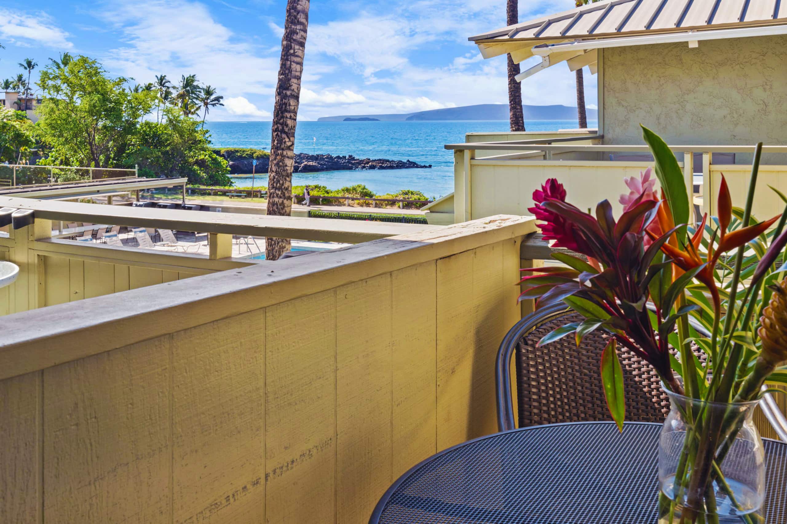 Condo in Kihei · ★4.93 · 3 bedrooms · 5 beds · 2 baths - Image 21