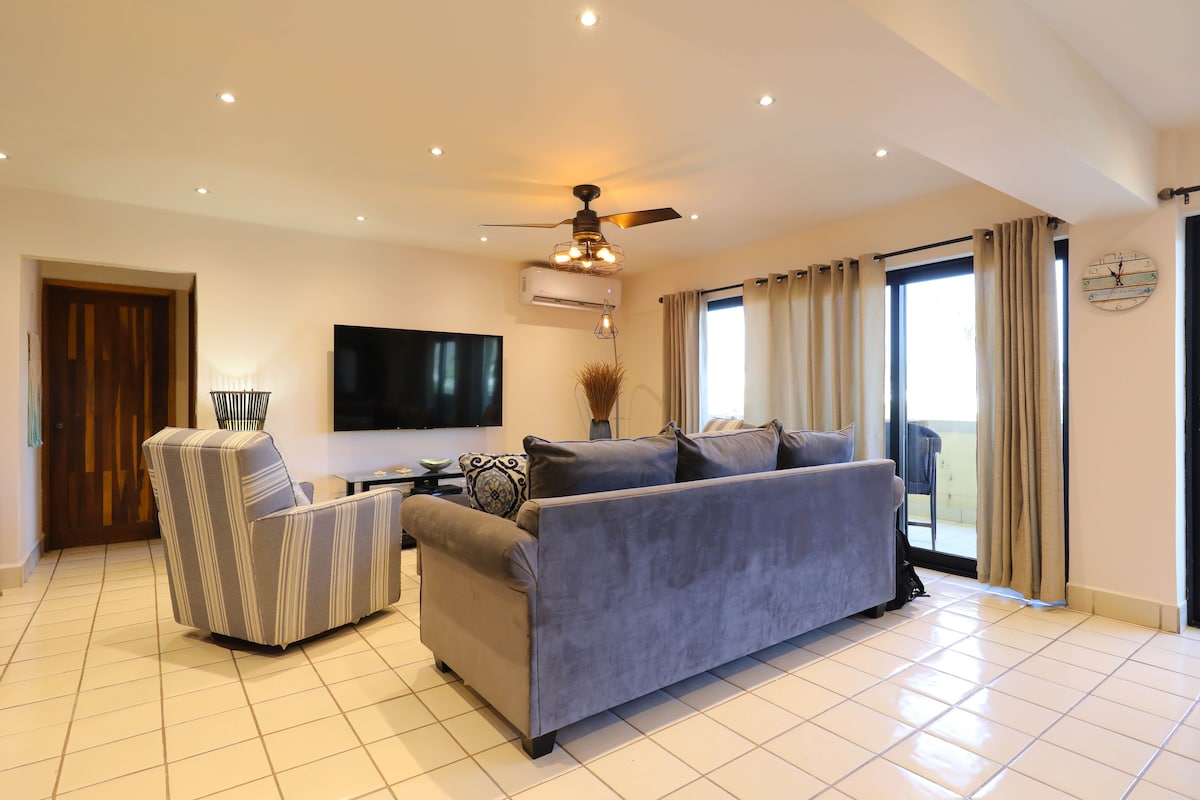 2BR House in Cabo San Lucas - Image 1