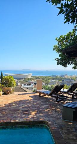 Spectacular views from charming house with pool ! gallery image 5