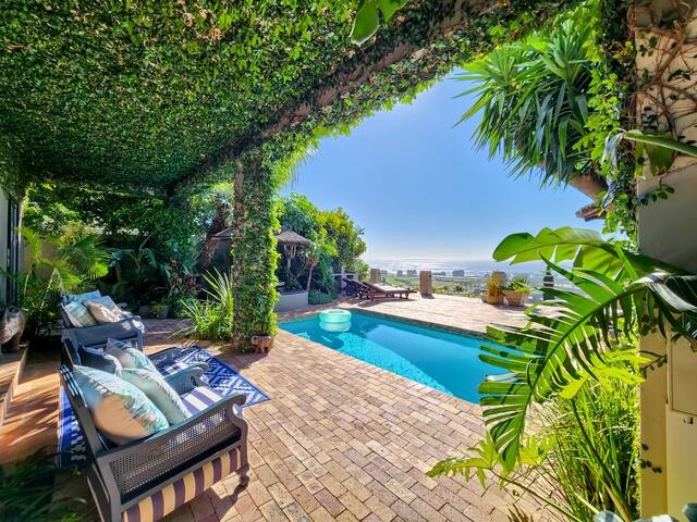 Spectacular views from charming house with pool ! gallery image 2