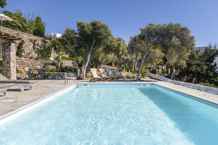 Villa Thalia | Mykonos Town in 200m | MG Villas gallery image 2