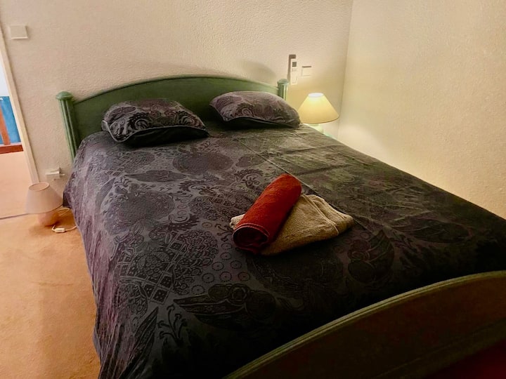 غرفة النوم 2