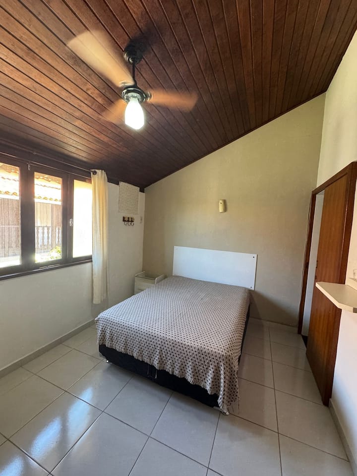 საძინებელი 1