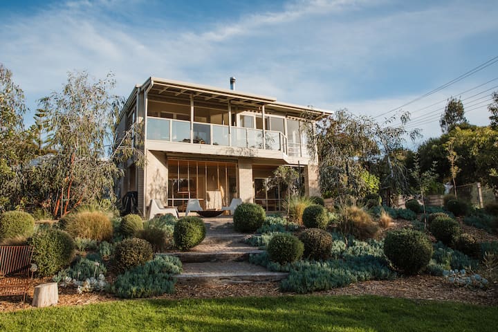 Martha Sea House | Coastal Escape