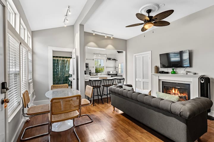 New /Spacious 2 bedroom Full Apartment Unit #10