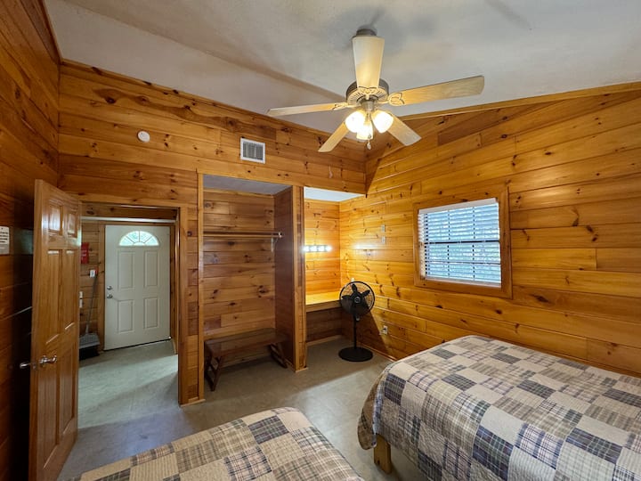 Guest Bedroom - 2 Fulls