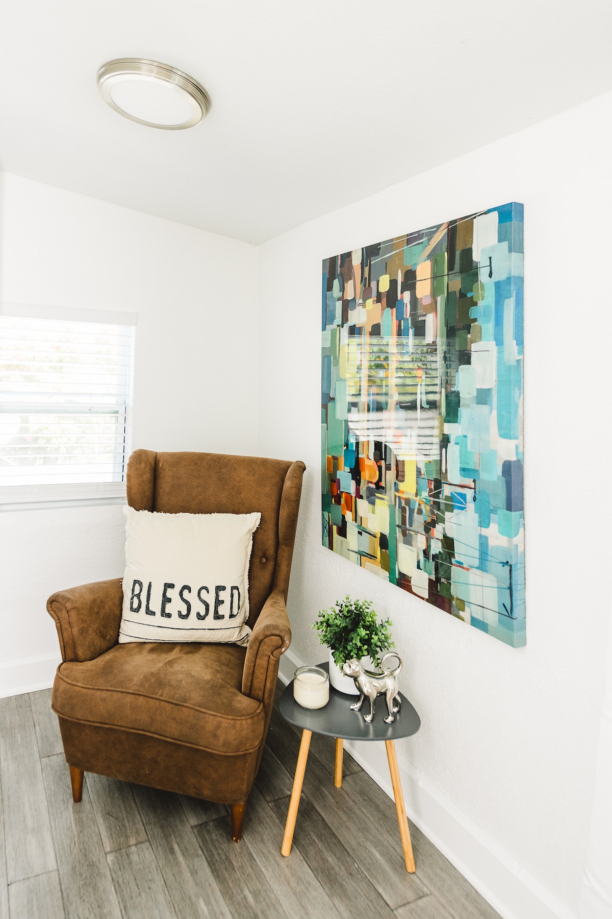 להירגע עם ספר או יומן – פינת האמנות והשלווה שלכם