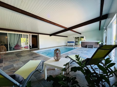 Love Room & Spa – La Petite Adresse