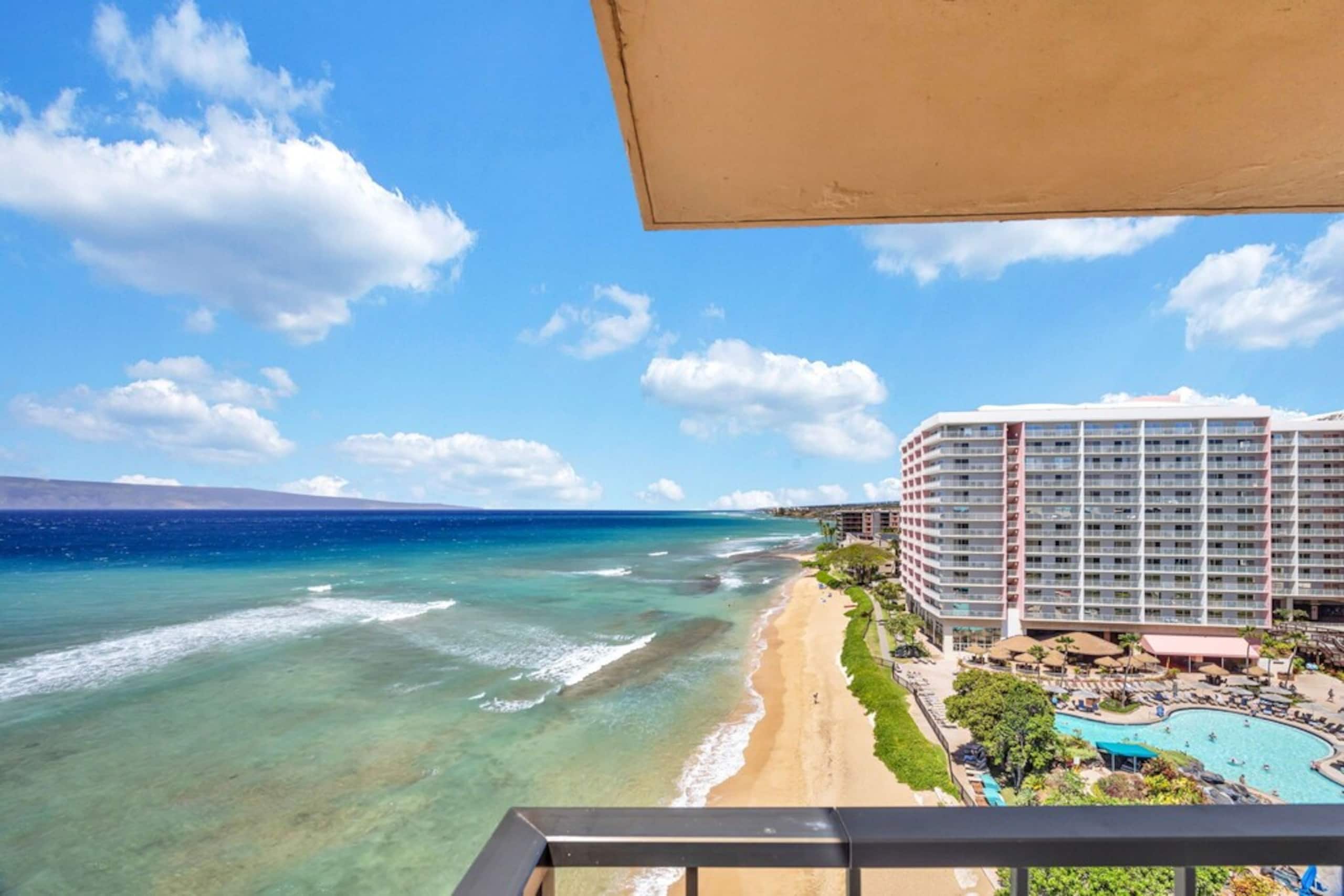 Condo in Lahaina · ★4.83 · 1 bedroom · 2 beds · 1 bath - Image 20