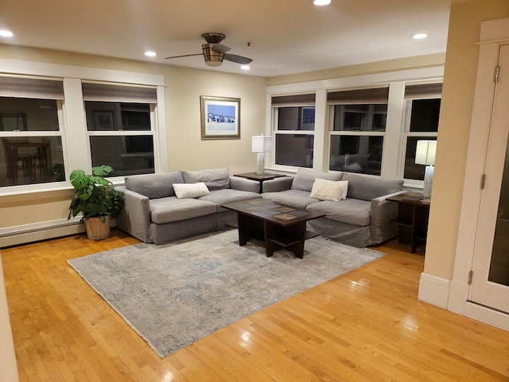 2 ห้องนั่งเล่น