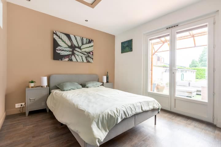 Bedroom with dressing room