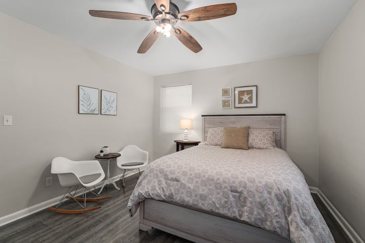 3 Br House In Quiet Neighborhood - Jacksonville, FL