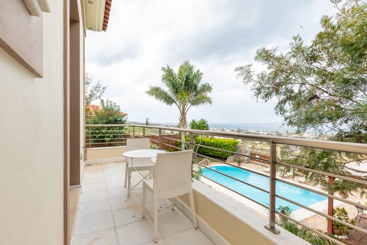 Villa Thea gallery image 4