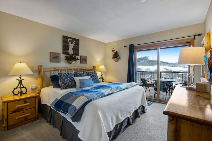 Lower Level Master (Room #1) is one of two Master Bedrooms with King bed and attached full bathroom.  Enjoy waking up and walking onto gorgeous views on the deck.