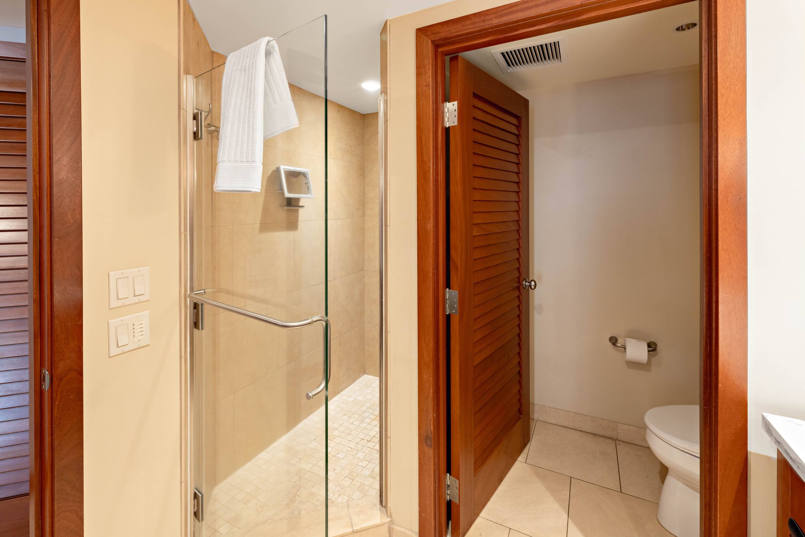 Condo in Kapolei · ★4.88 · 2 bedrooms · 4 beds · 2 private baths - Image 9