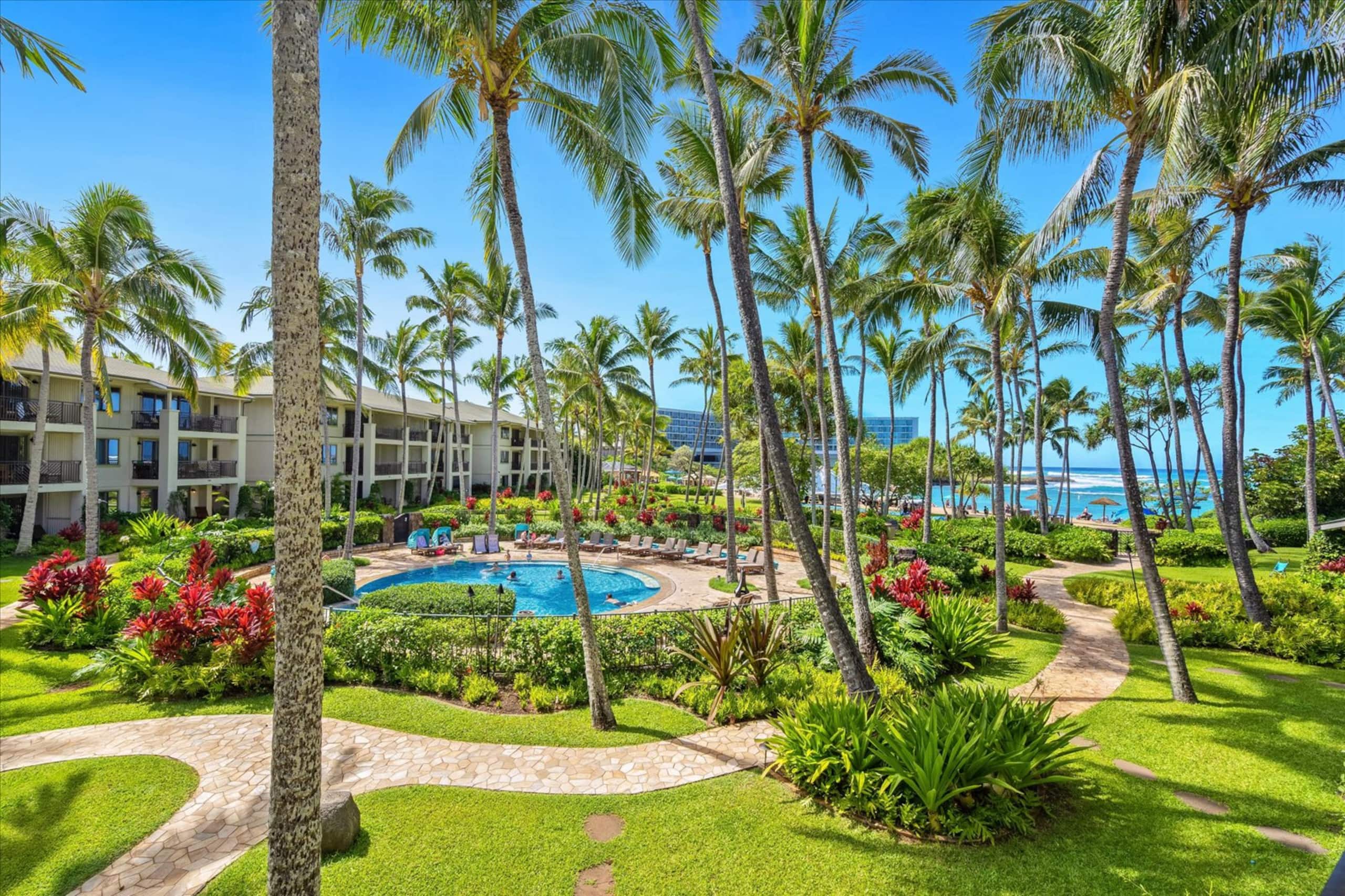 Condo in Kahuku · ★4.93 · 3 bedrooms · 4 beds · 2 private baths - Image 1