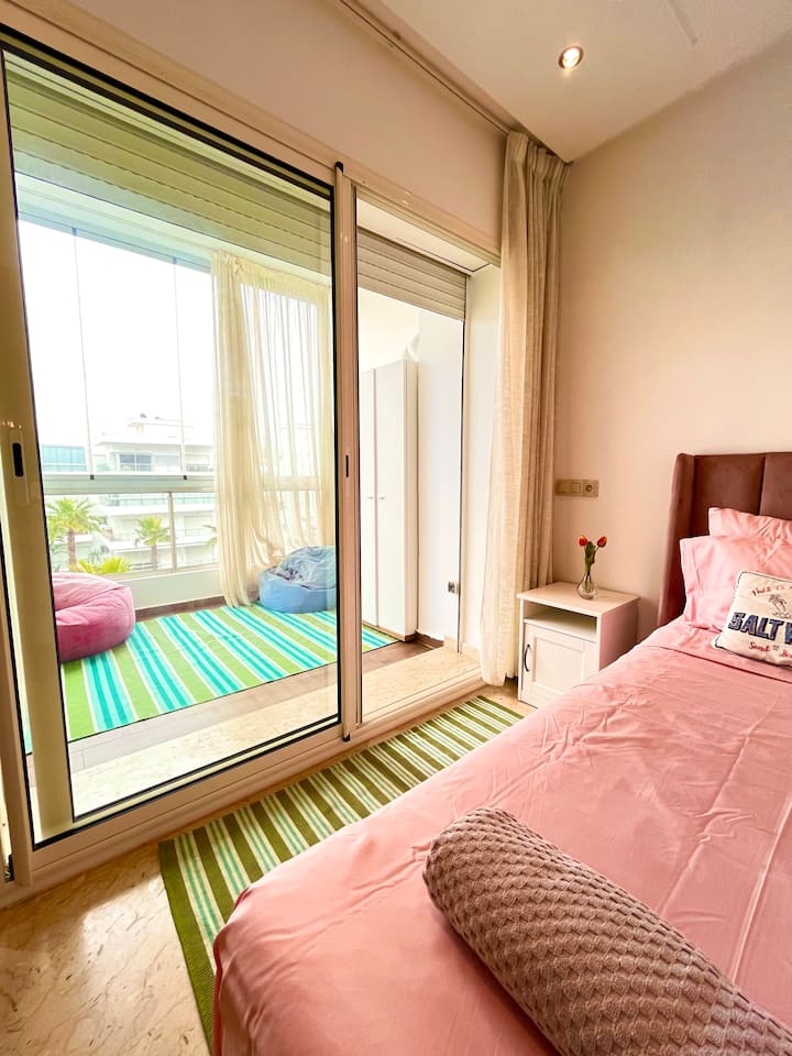 غرفة النوم 2