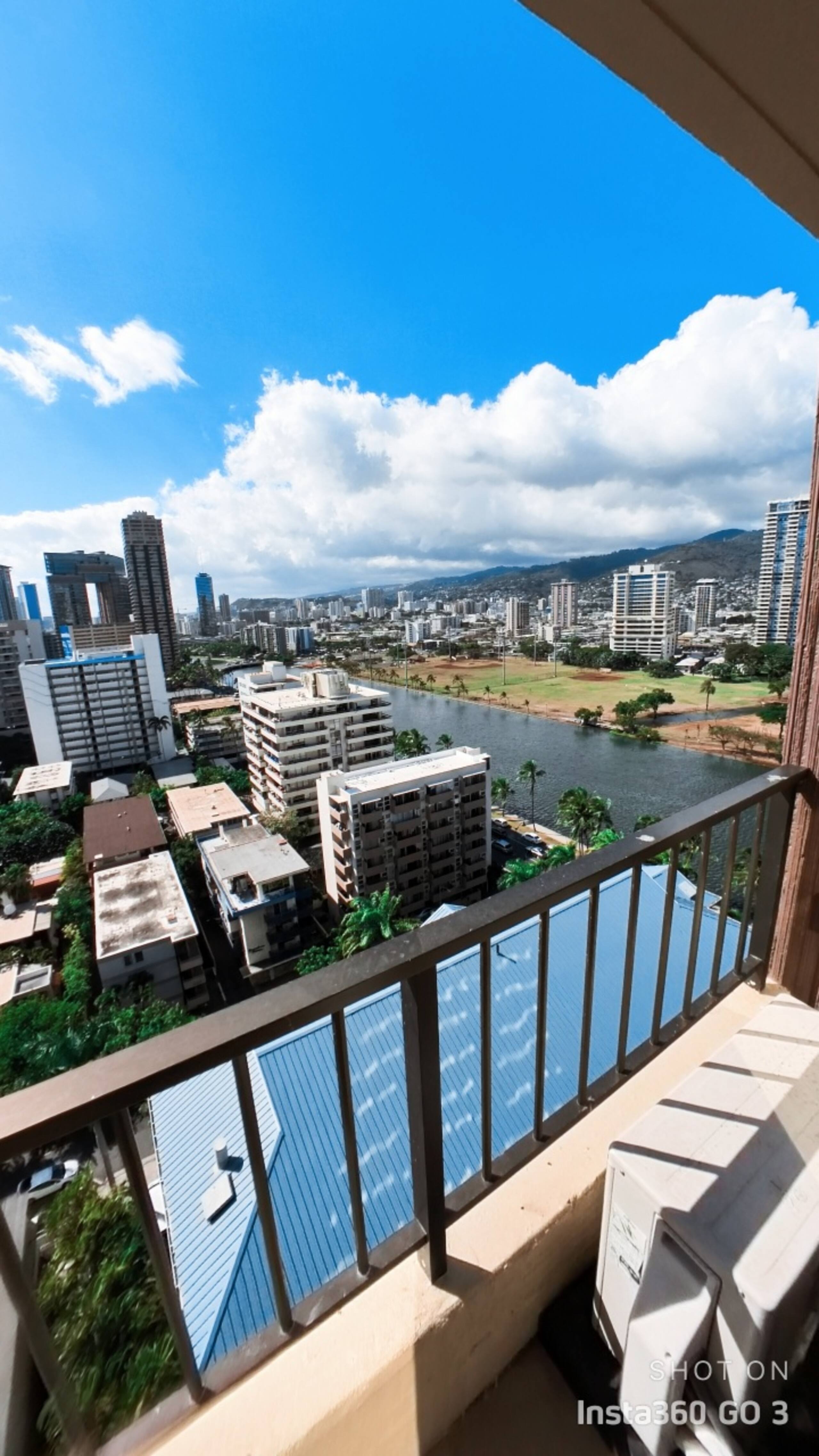 Resort in Honolulu · ★4.73 · Studio · 3 beds · 1 private bath - Image 37