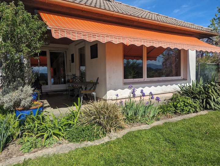 Bungalow In Einzigartiger Lage, Hundefreundlich.