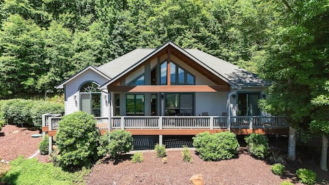 Skyview: Luxury Home in Smoky MTN. Country Club