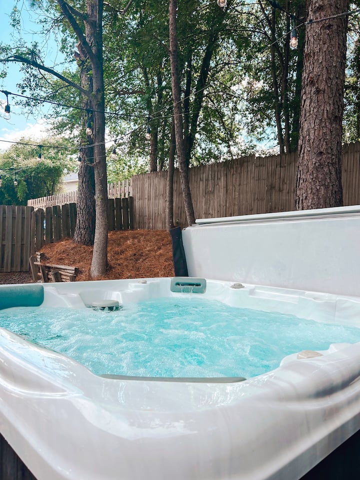 Relaxing 3br Retreat W/hottub 1.4 Ml To Masters - 佐治亞