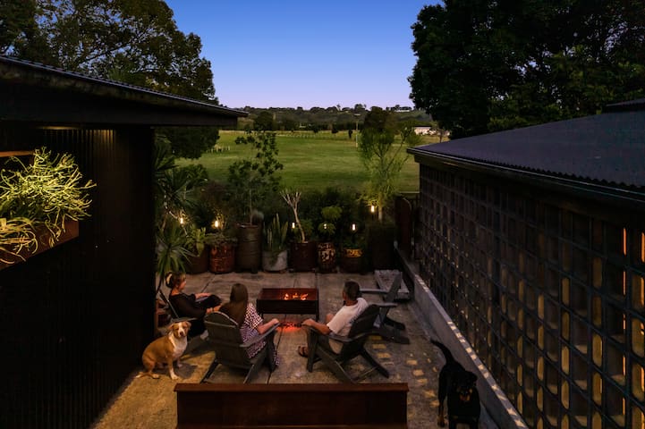 The Bangalow Barn gallery image 4