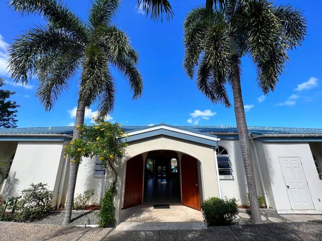 UNIQUE ISLAND ASSETS managed Airbnb listing 2