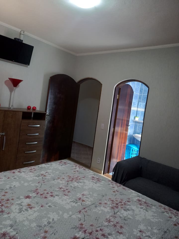 Спалня 1