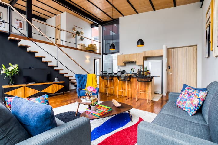 Penthouse Steps from Pque México | Private Terr!