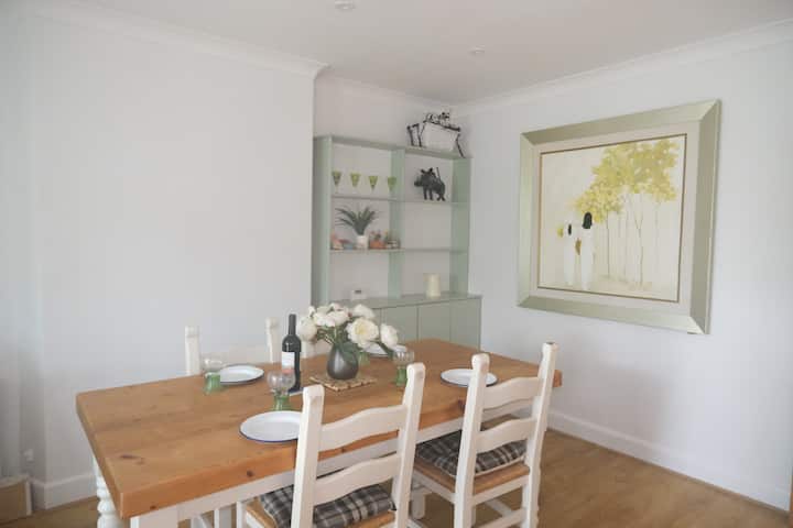 Lovely House 10 Minutes Walk From The Beach - Bournemouth