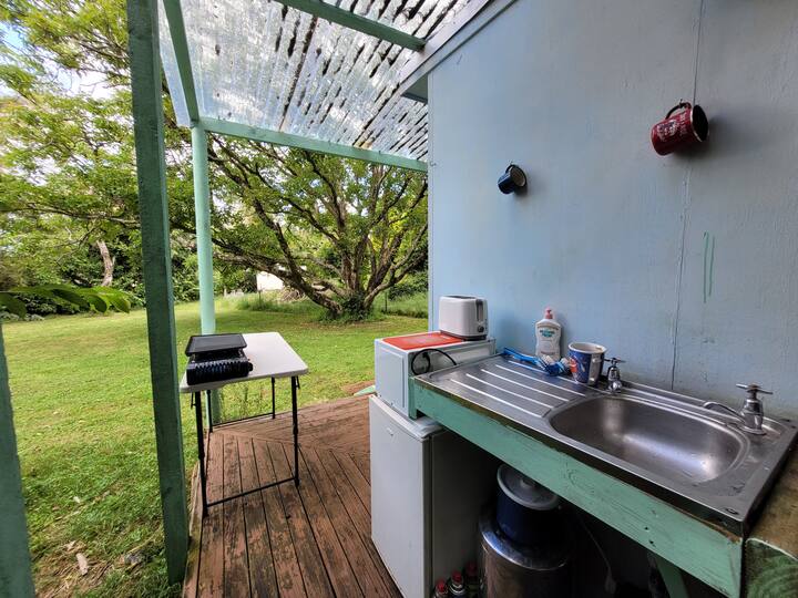 Walnut Cabin At Glenbervie Country Gardens - Hikurangi